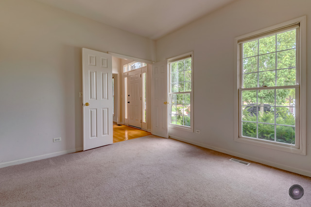 2407 Moore Ct, Naperville, IL 60564 photo 4