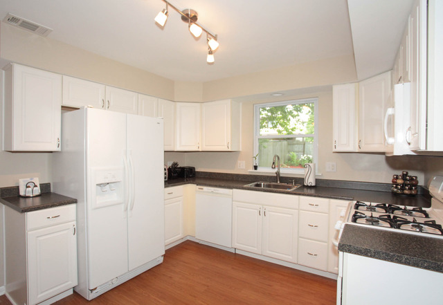 2335 Ridge Ave, Aurora, IL 60504 photo 6