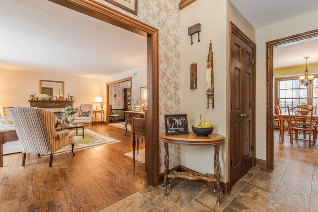 430 Deerfield Rd, Deerfield, IL 60015 photo 3