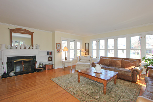 830 Park Ave, River Forest, IL 60305 photo 2