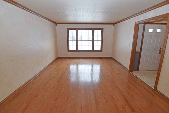 730 Roaring Brook Ln, Algonquin, IL 60102 photo 4