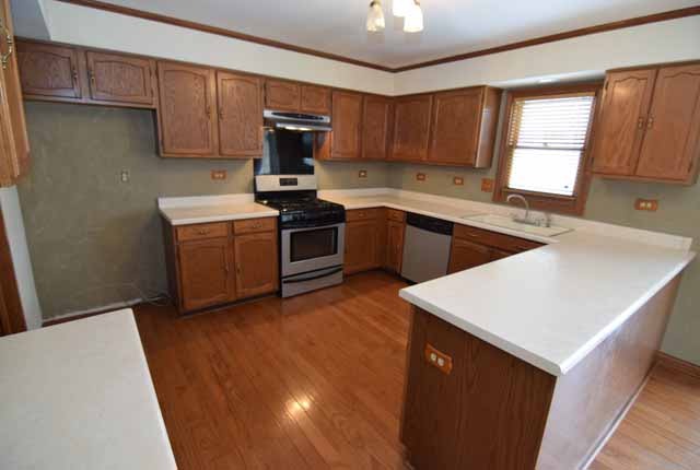 730 Roaring Brook Ln, Algonquin, IL 60102 photo 10