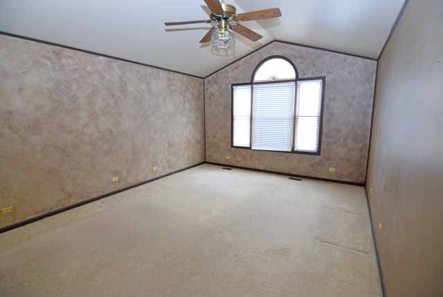 730 Roaring Brook Ln, Algonquin, IL 60102 photo 15