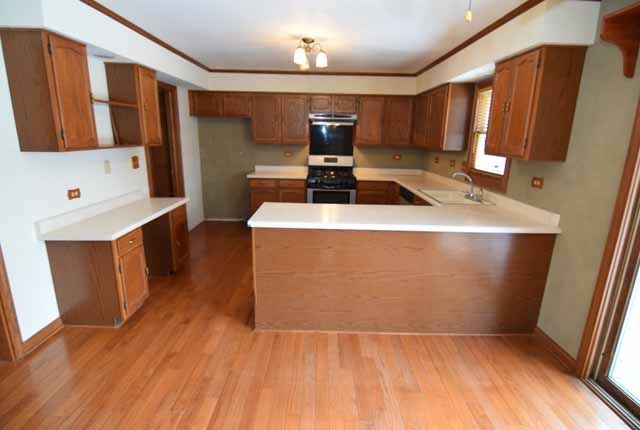 730 Roaring Brook Ln, Algonquin, IL 60102 photo 9