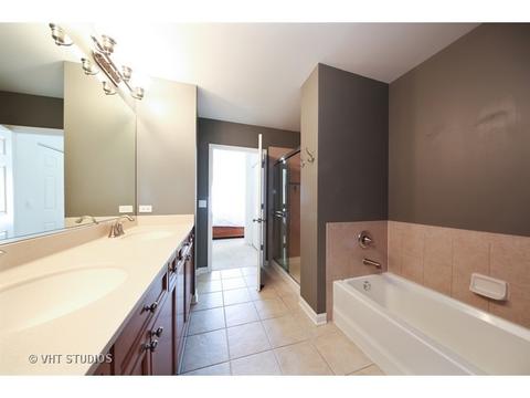 255 E Liberty Dr #502, Wheaton, IL 60187 photo 8