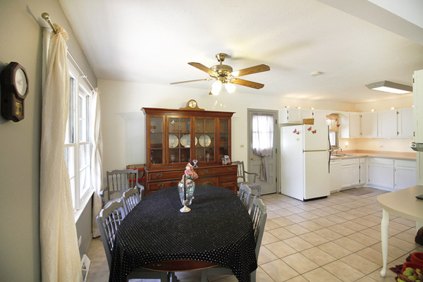 1102 Elm St, Wheaton, IL 60189 photo 5