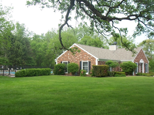 95 Pine Cir, Cary, IL 60013 photo 17