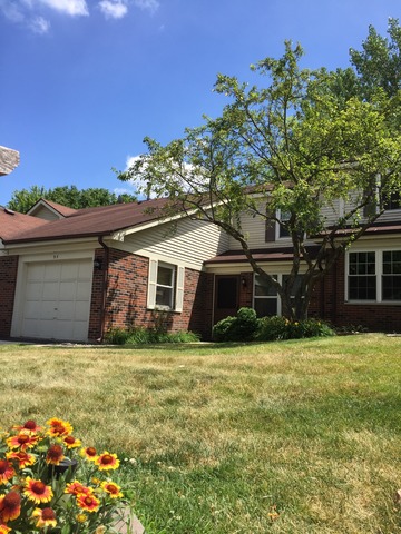 95 Pine Cir, Cary, IL 60013 photo 1