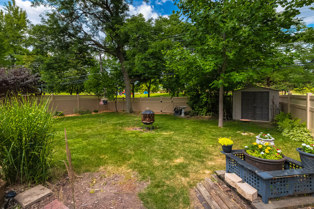 934 Alfini Dr, Des Plaines, IL 60016 photo 23
