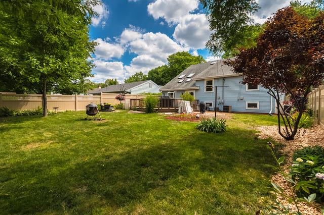 934 Alfini Dr, Des Plaines, IL 60016 photo 22