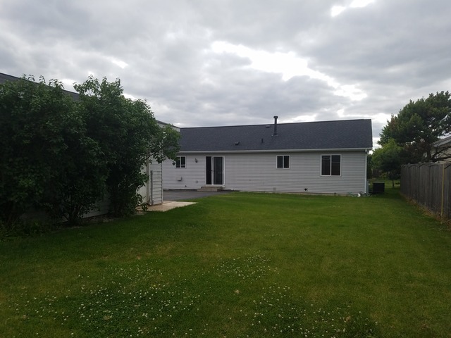 1409 9th St, Harvard, IL 60033 photo 10