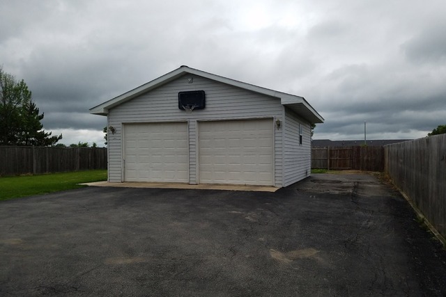 1409 9th St, Harvard, IL 60033 photo 12