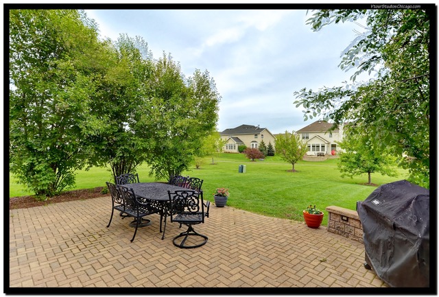 1901 Blue Heron Cir, Bartlett, IL 60103 photo 2