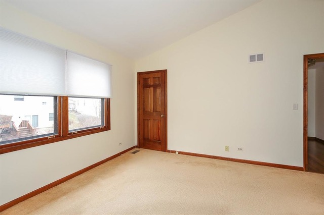 1640 Charlemagne Dr, Hoffman Estates, IL 60192 photo 20