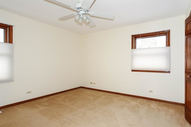 1640 Charlemagne Dr, Hoffman Estates, IL 60192 photo 17