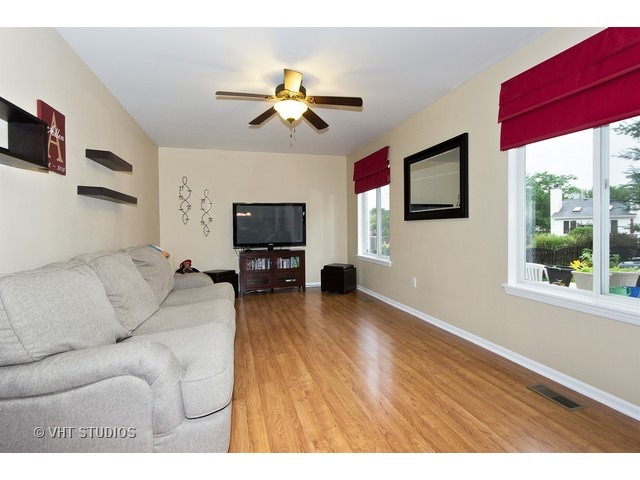 22110 W Pasadena Dr, Plainfield, IL 60544 photo 5