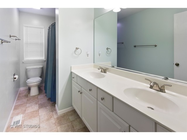 22110 W Pasadena Dr, Plainfield, IL 60544 photo 9