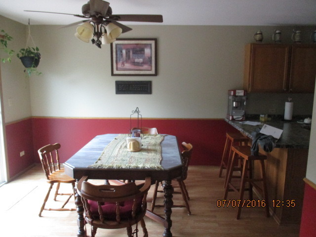 358 Sequoia Ct, Antioch, IL 60002 photo 2