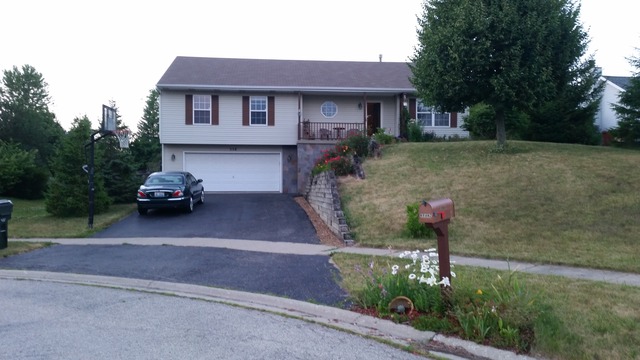 358 Sequoia Ct, Antioch, IL 60002 photo 1