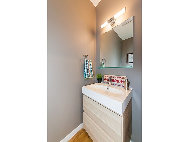 3244 S Carpenter St, Chicago, IL 60608 photo 5