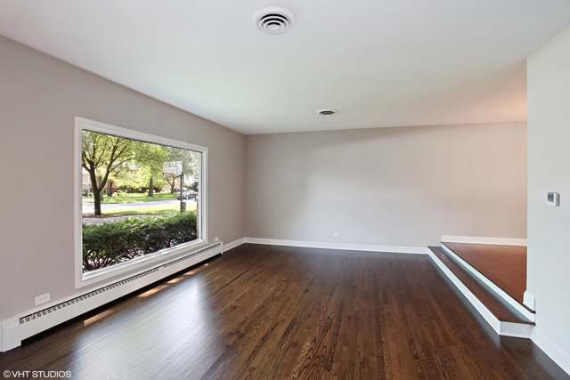 3500 Merle Ln, Northbrook, IL 60062 photo 2