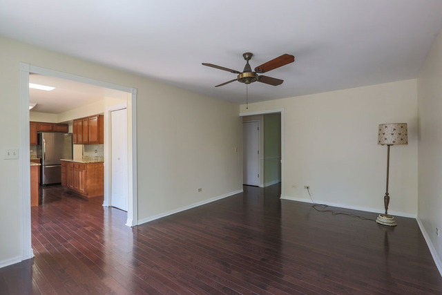 4408 Cove Cir, Plainfield, IL 60586 photo 9