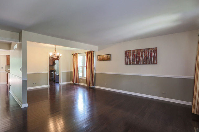 4408 Cove Cir, Plainfield, IL 60586 photo 2
