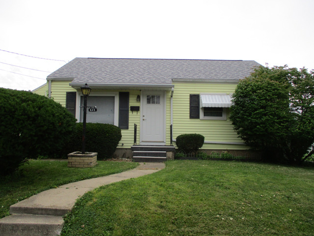 613 Calhoun St, Peru, IL 61354 photo 1
