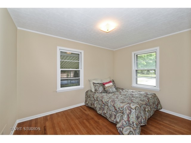 1212 N Lind Ave, Berkeley, IL 60163 photo 4