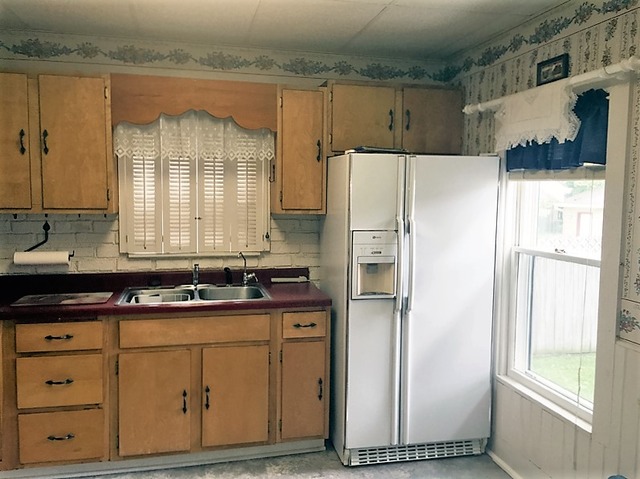 818 E 2nd St, Dixon, IL 61021 photo 9