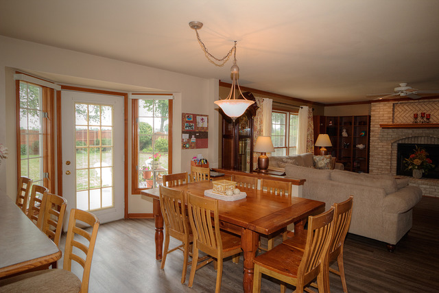 24906 W Illini Dr, Plainfield, IL 60544 photo 7