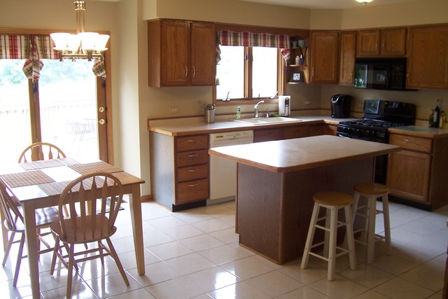 193 Wilcox Dr, Bartlett, IL 60103 photo 7