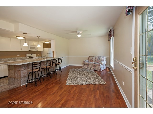 1615 Riverwood Dr, Algonquin, IL 60102 photo 7