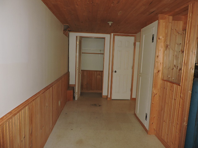 2085 Sutherland Pl, Hoffman Estates, IL 60195 photo 14