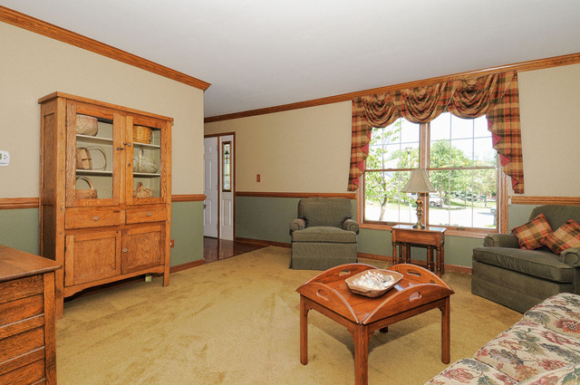 5041 Adele Dr, Gurnee, IL 60031 photo 12