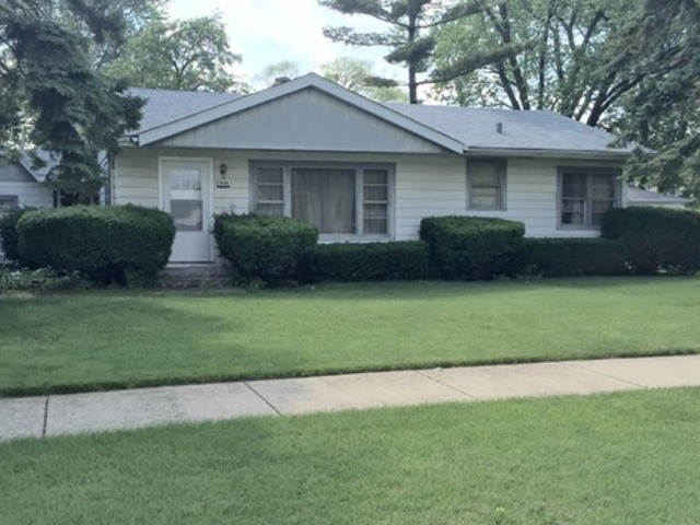 8136 Mobile Ave, Burbank, IL 60459 photo 1