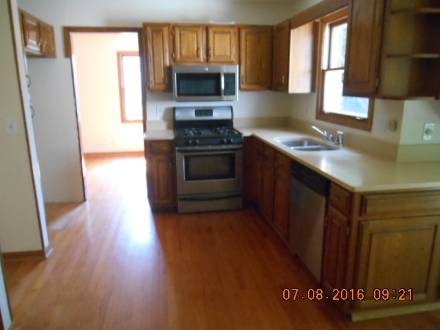 1425 N Parkview Ter, Algonquin, IL 60102 photo 2