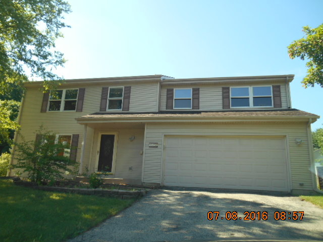 1425 N Parkview Ter, Algonquin, IL 60102 photo 1