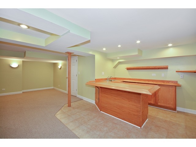 2001 Somerset Ln, Wheaton, IL 60189 photo 19