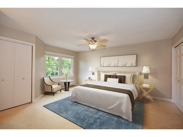 2001 Somerset Ln, Wheaton, IL 60189 photo 12