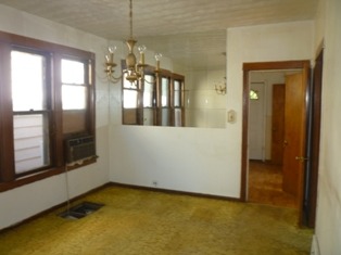 2116 W 68th Pl, Chicago, IL 60636 photo 6