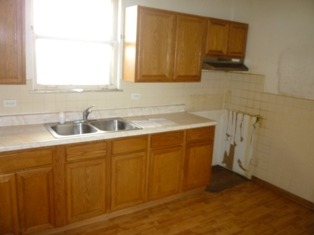 2116 W 68th Pl, Chicago, IL 60636 photo 9