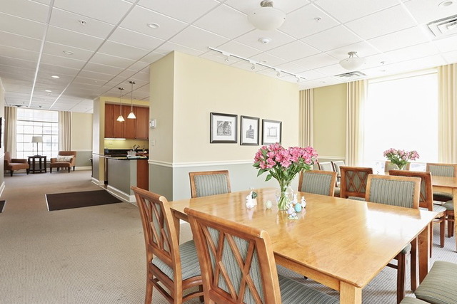255 E Liberty Dr #403-2, Wheaton, IL 60187 photo 18