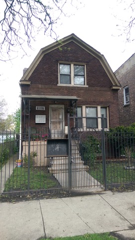 1037 N Drake Ave, Chicago, IL 60651 photo 2