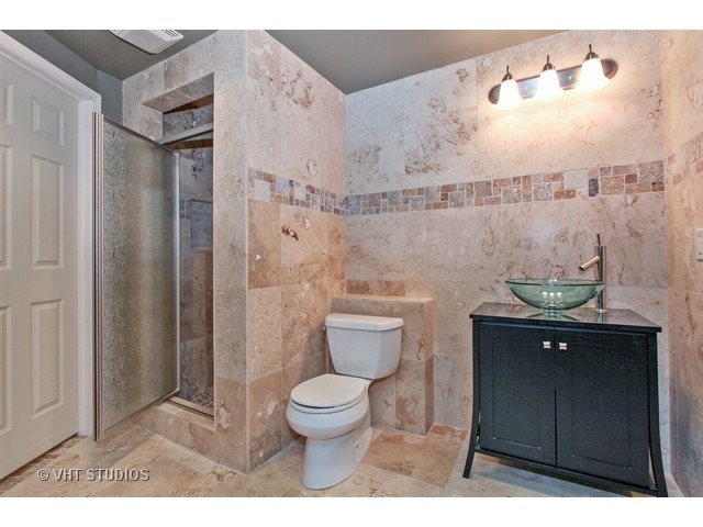 7632 Beringer Ct, Gurnee, IL 60031 photo 15
