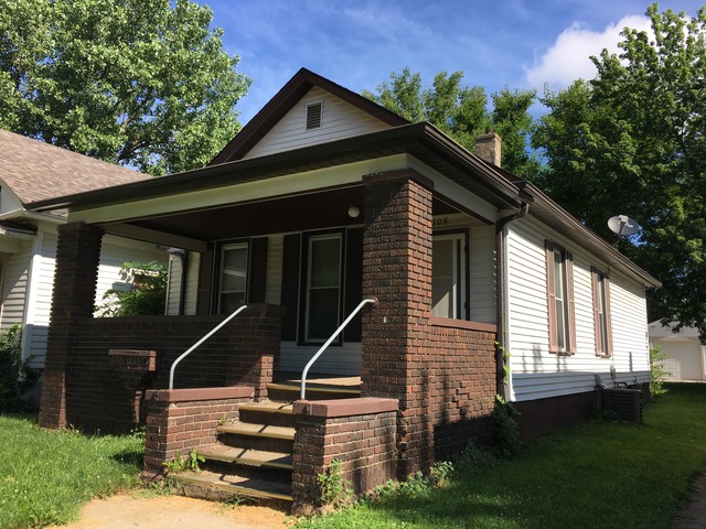 308 E Superior St, Ottawa, IL 61350 photo 1