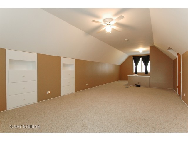 112 S Worth Ave, Elgin, IL 60123 photo 19