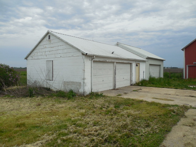 32636 E 3000 North Rd, Dwight, IL 60420 photo 13