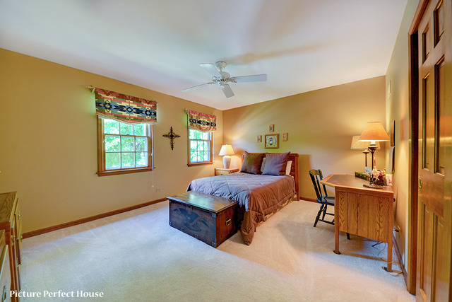 1844 Ranchview Dr, Naperville, IL 60565 photo 18