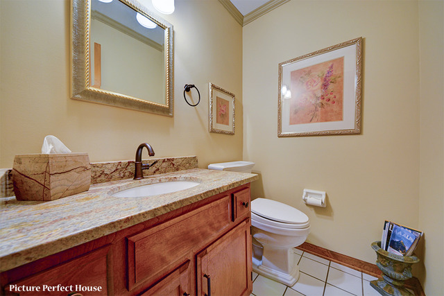 1844 Ranchview Dr, Naperville, IL 60565 photo 10